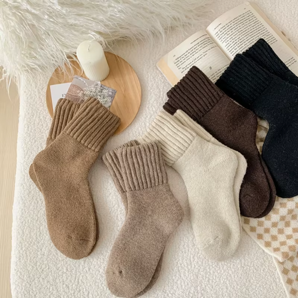 The Knitted Fleece Socks - 5 Pack